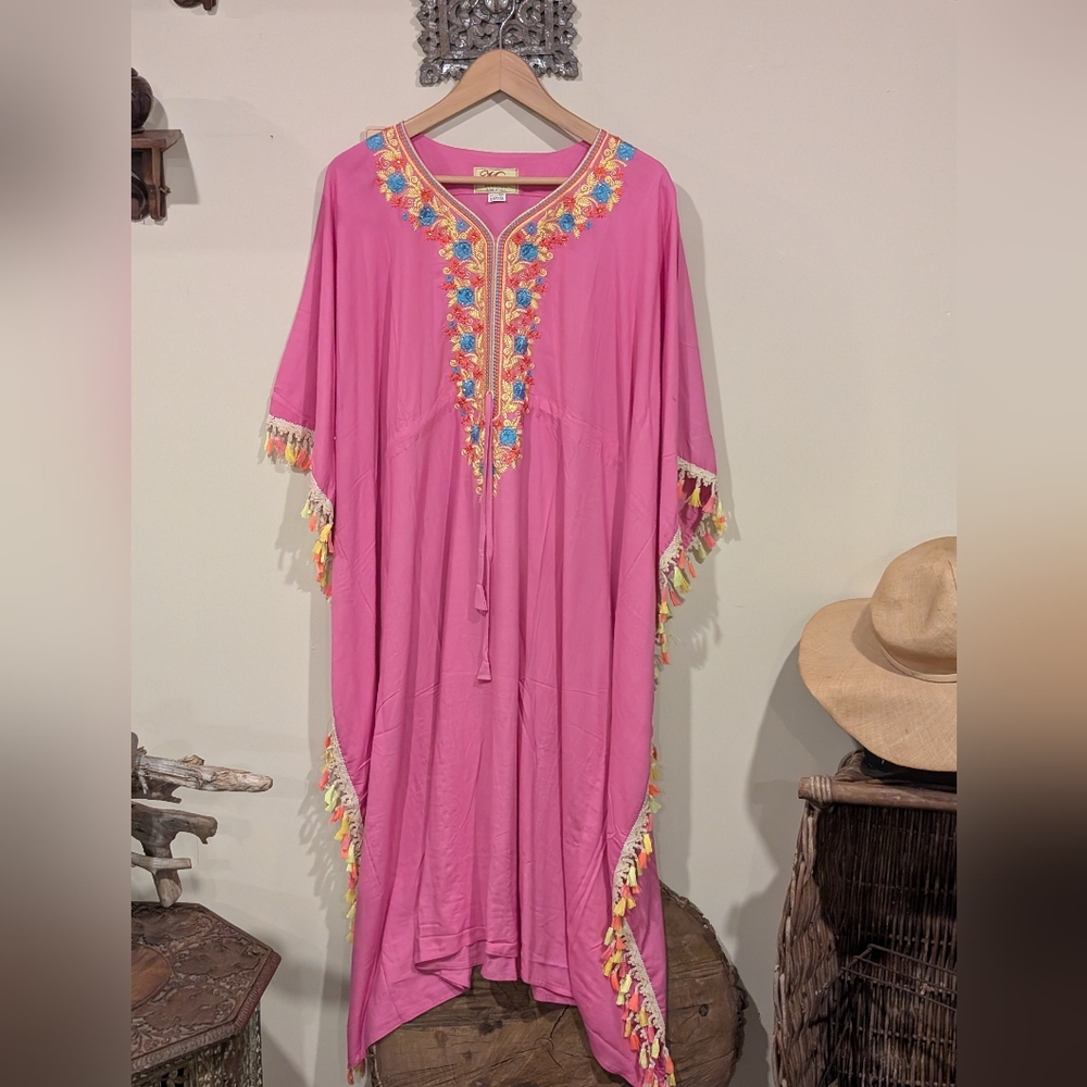 Pink Crepe Tassels V-neck Myra Fashion. XL Half Sleeves. Made In India.